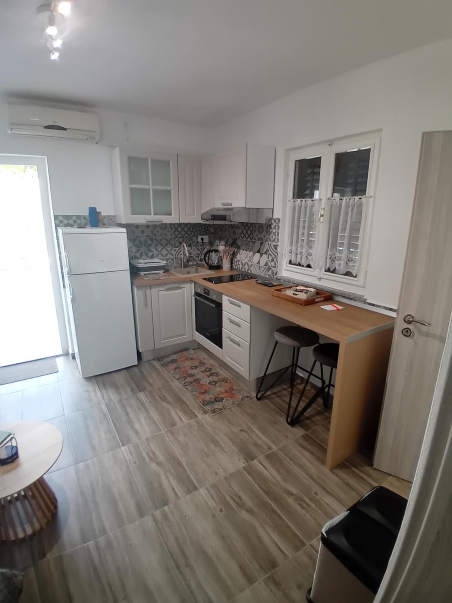 Apartmani Vrzic Baska  Exterior photo